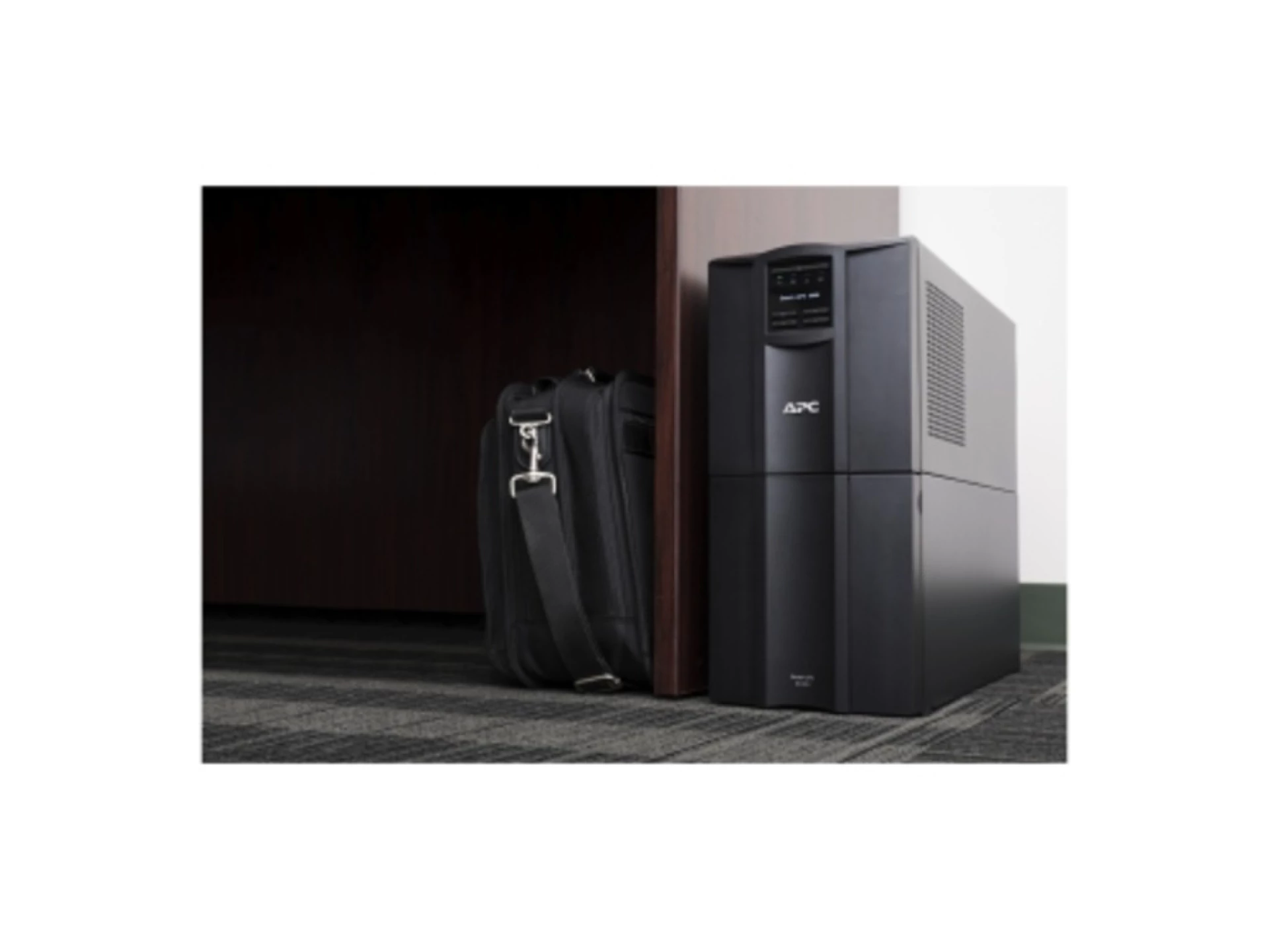 APC Smart-UPS 3000VA LCD 230V | Smart Connect | AVR | | Tower | 8x IEC C13 izlaza