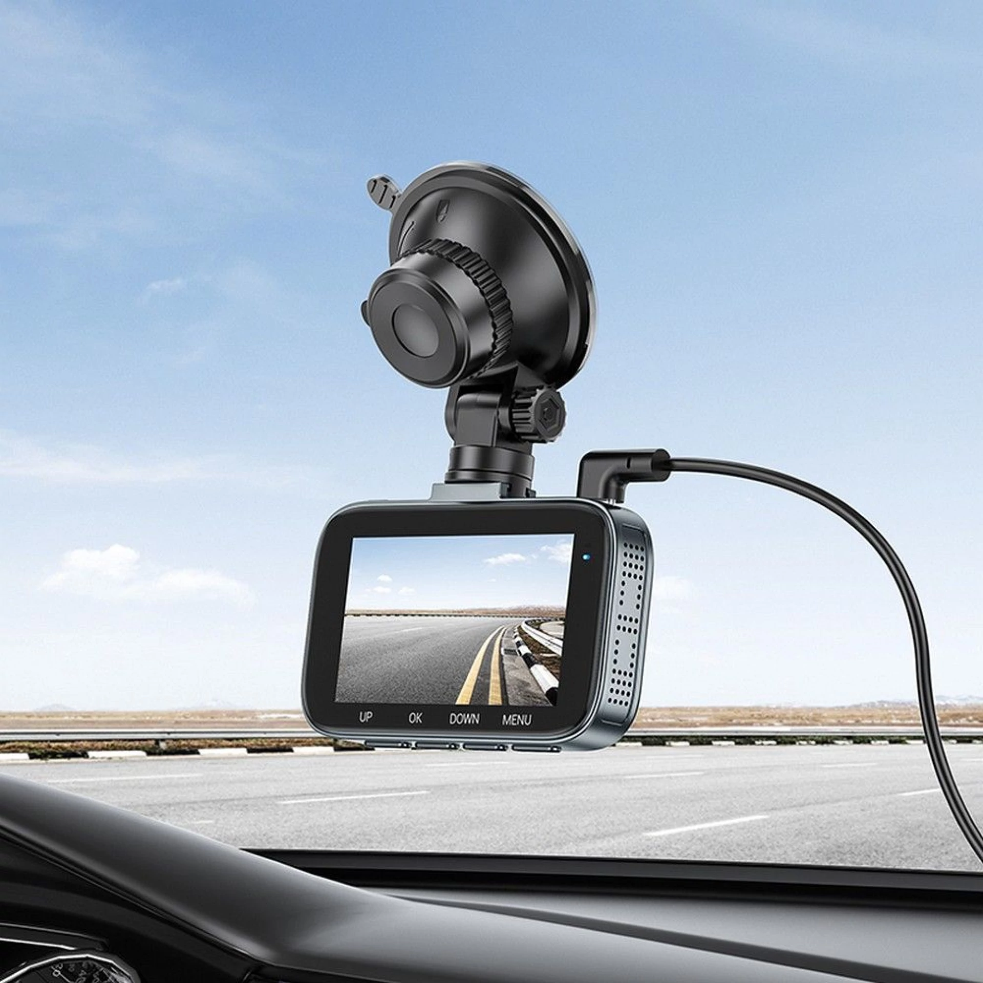 Auto kamera HOCO sa displejom 3inch 1080P/30fps DV5