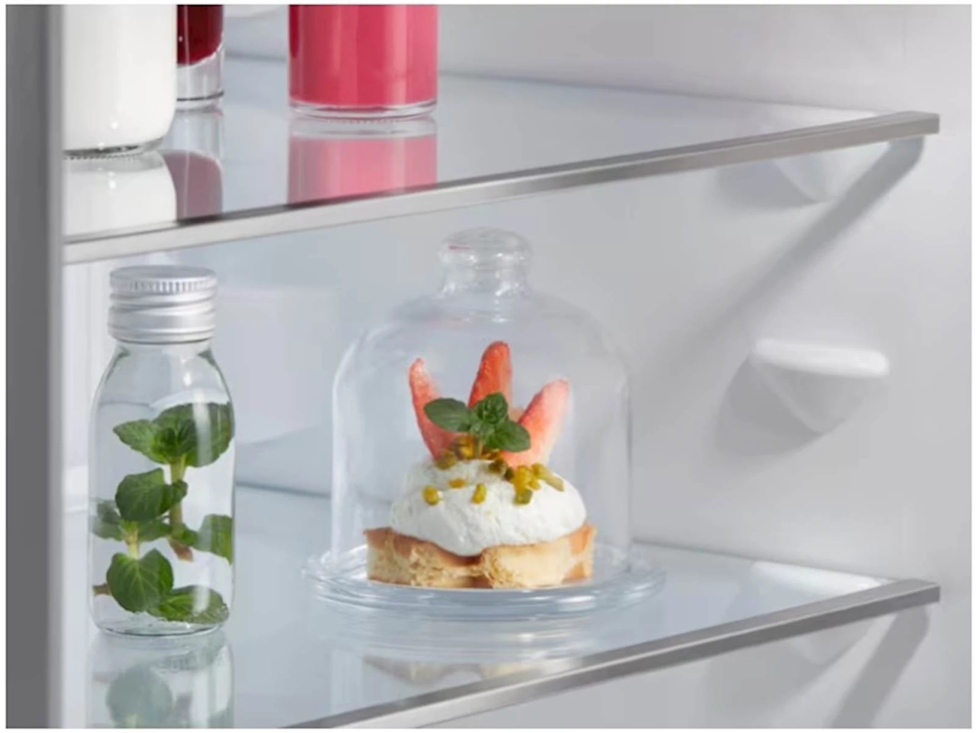 Frižider ELECTROLUX sa zamrzivačem NSC7P751ES