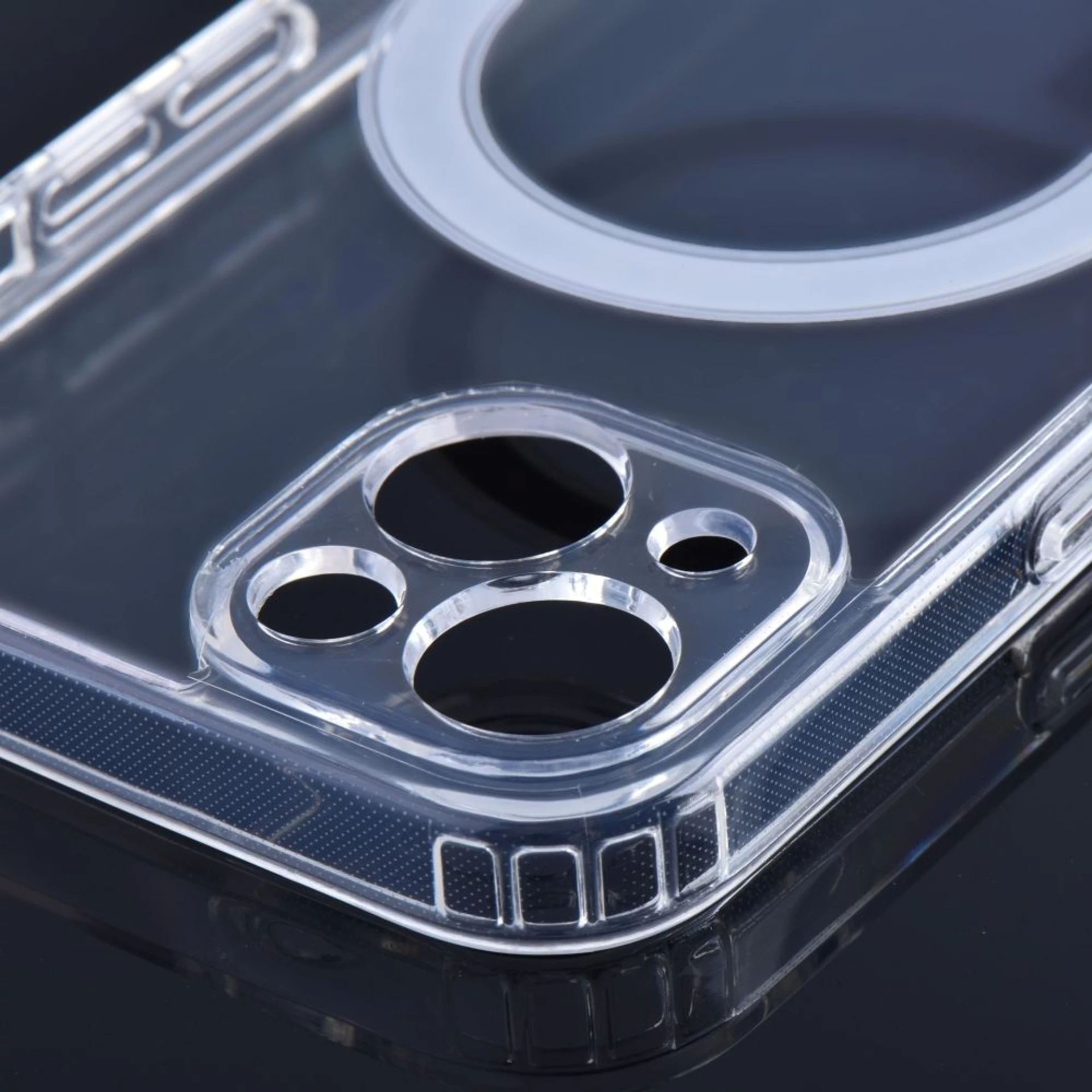 Maska Clear MAG cover MagSafe za iPhone 16 Pro transparent