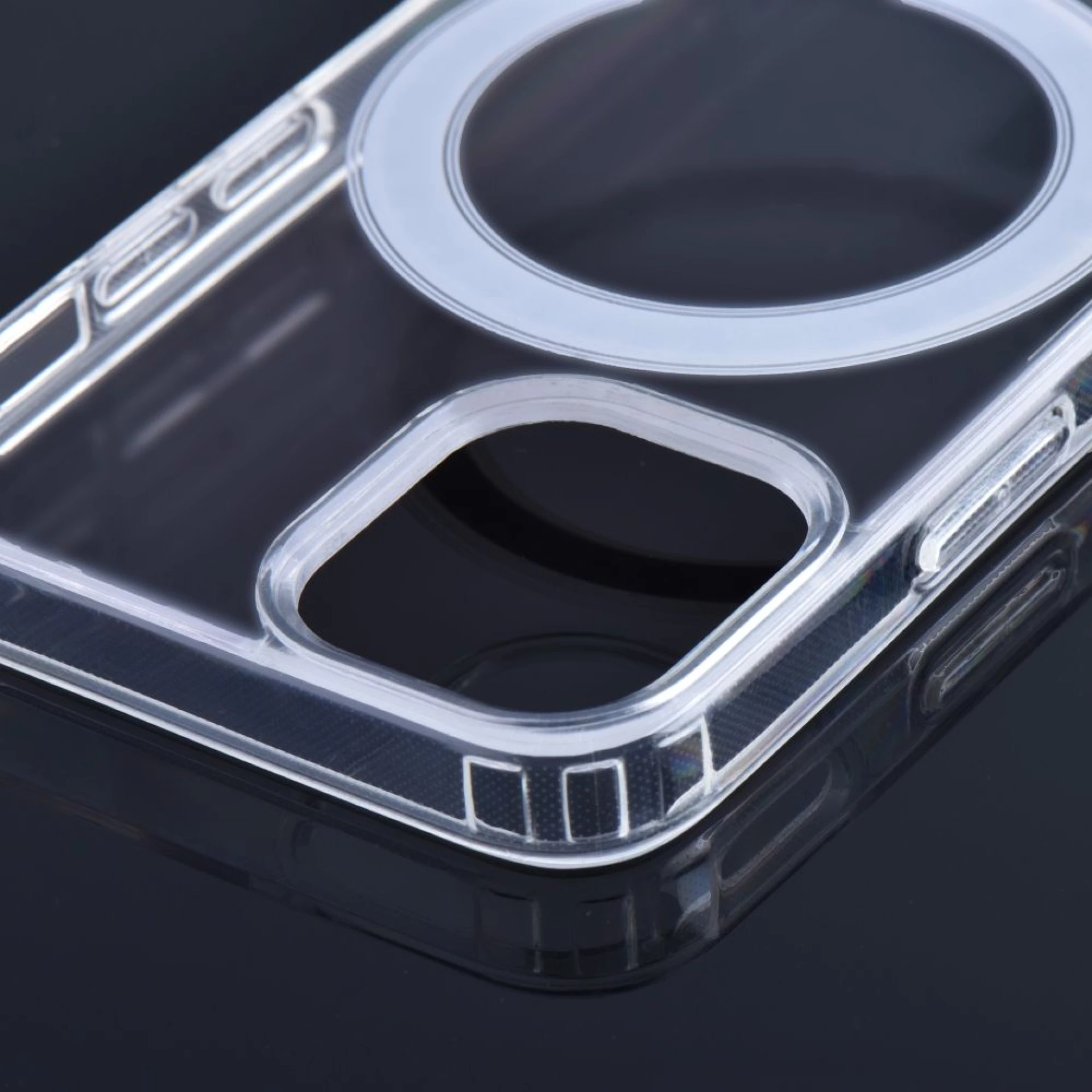 Maska kompatibilna sa MagSafe za IPHONE 15 Plus transparent