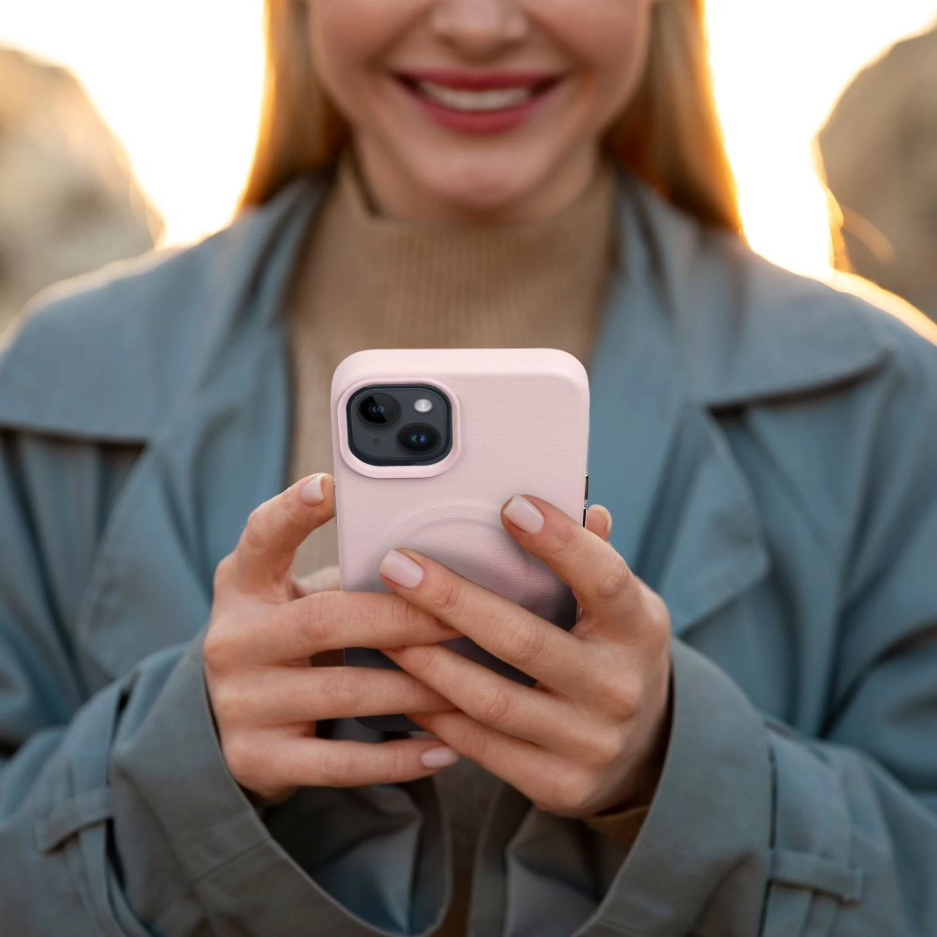Maska kožna Mag - za iPhone 14 Pro Max  hot pink