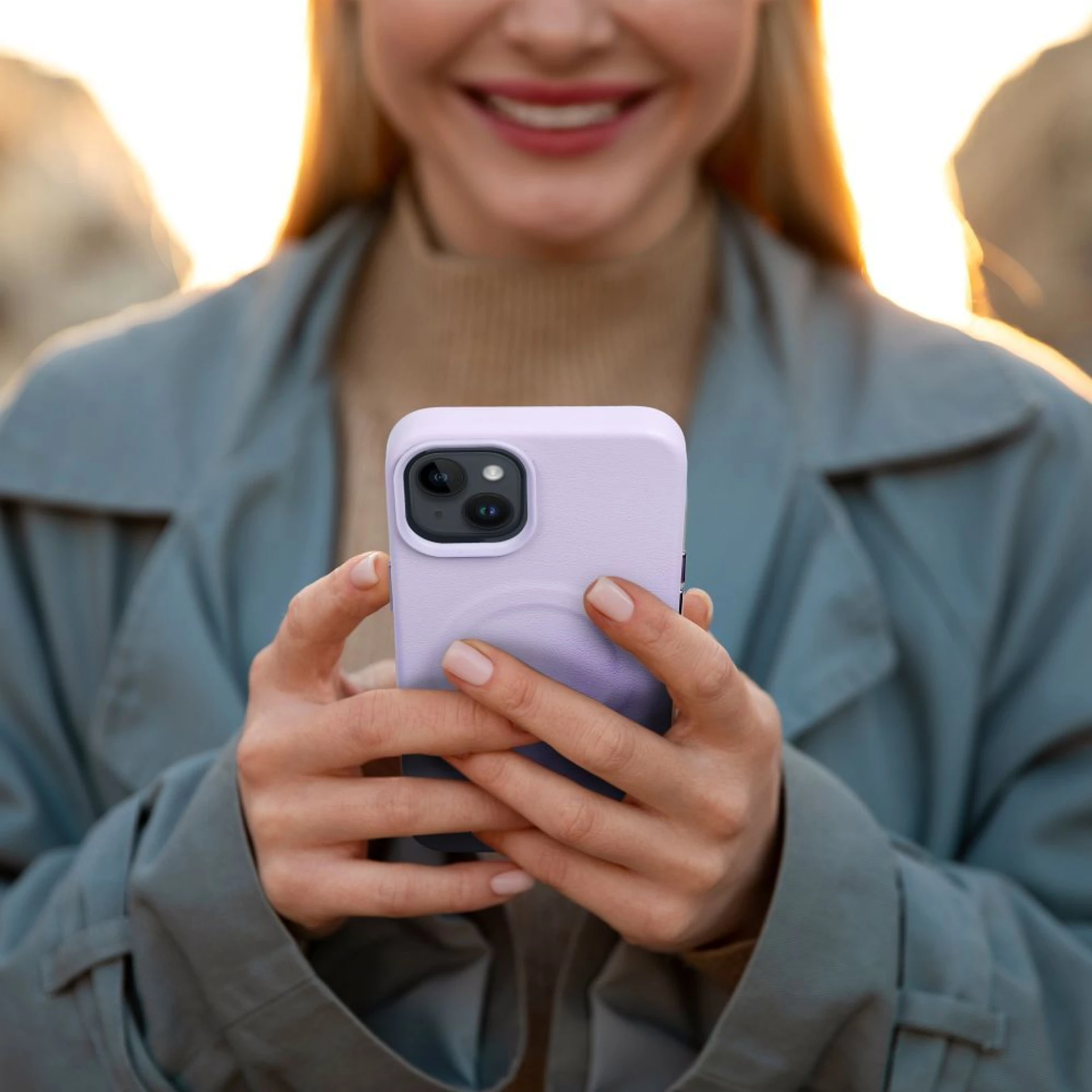 Maska ROAR Leather MAG za iPhone 14 Pro purple