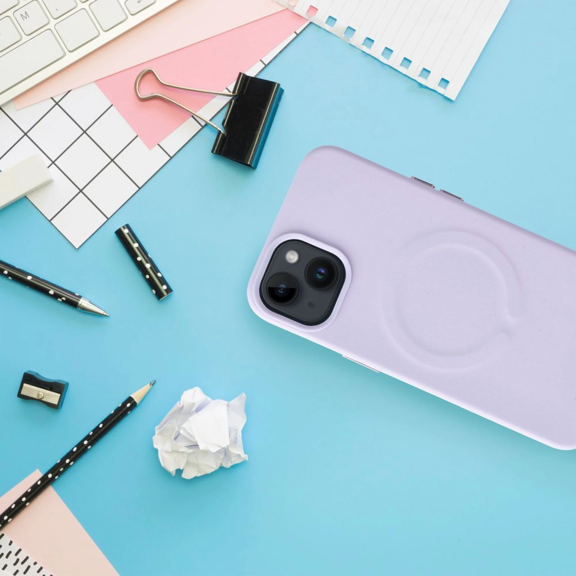 Maska kožna Mag - za iPhone 15 purple