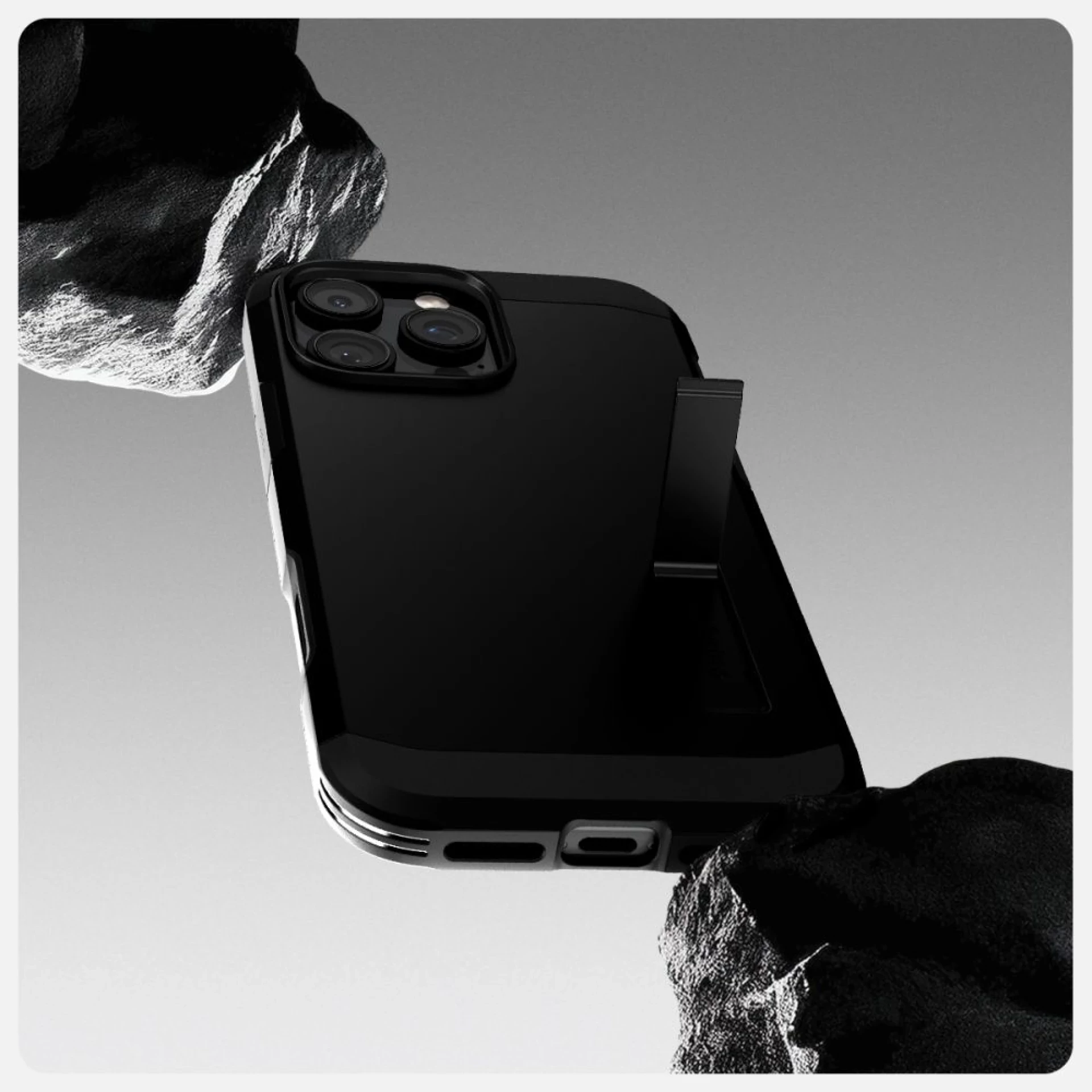 Maska Spigen Tough Armor "T" MagSafe za iPhone 16 Pro Max crna