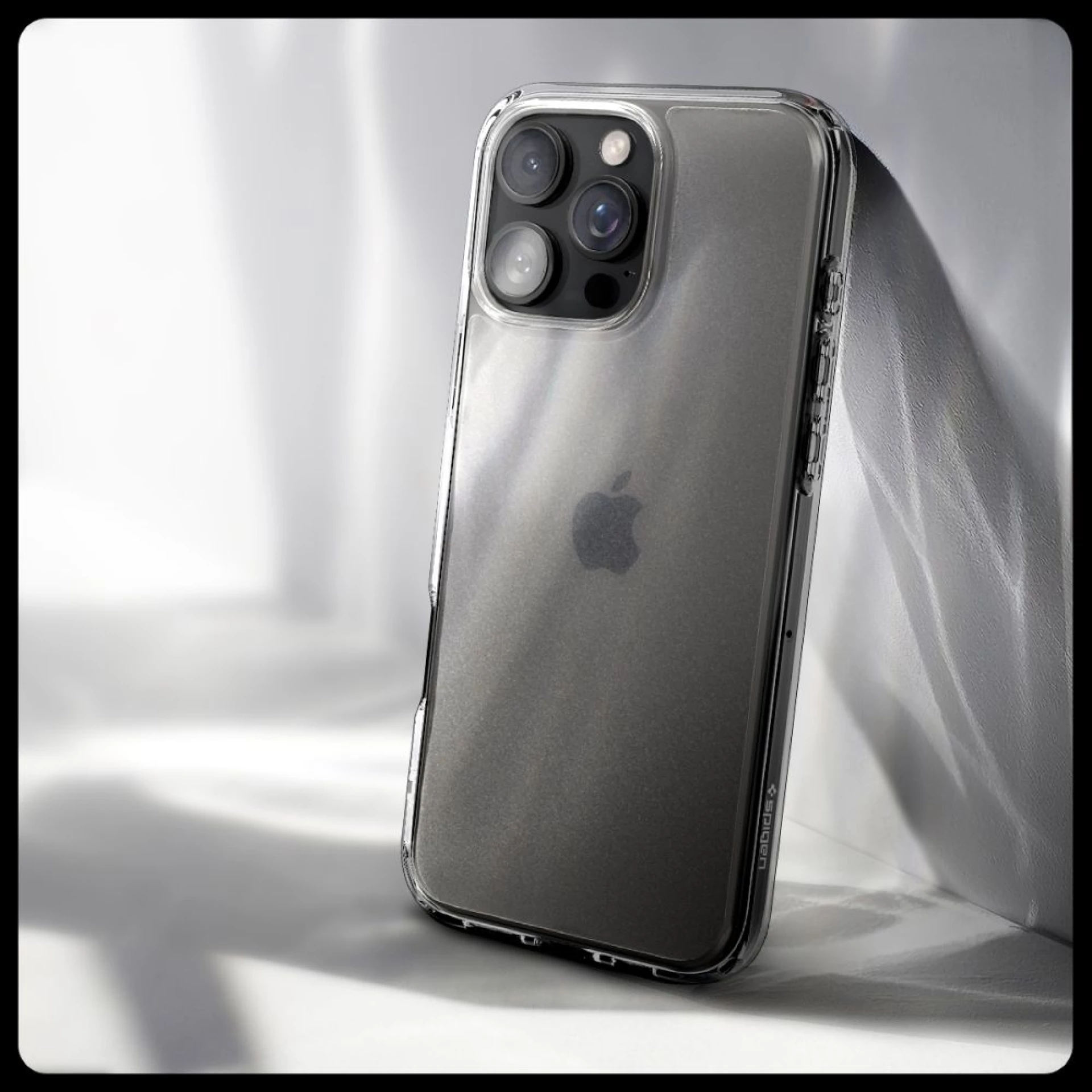 Maska SPIGEN Ultra Hybrid za iPhone 16 Pro Max transp