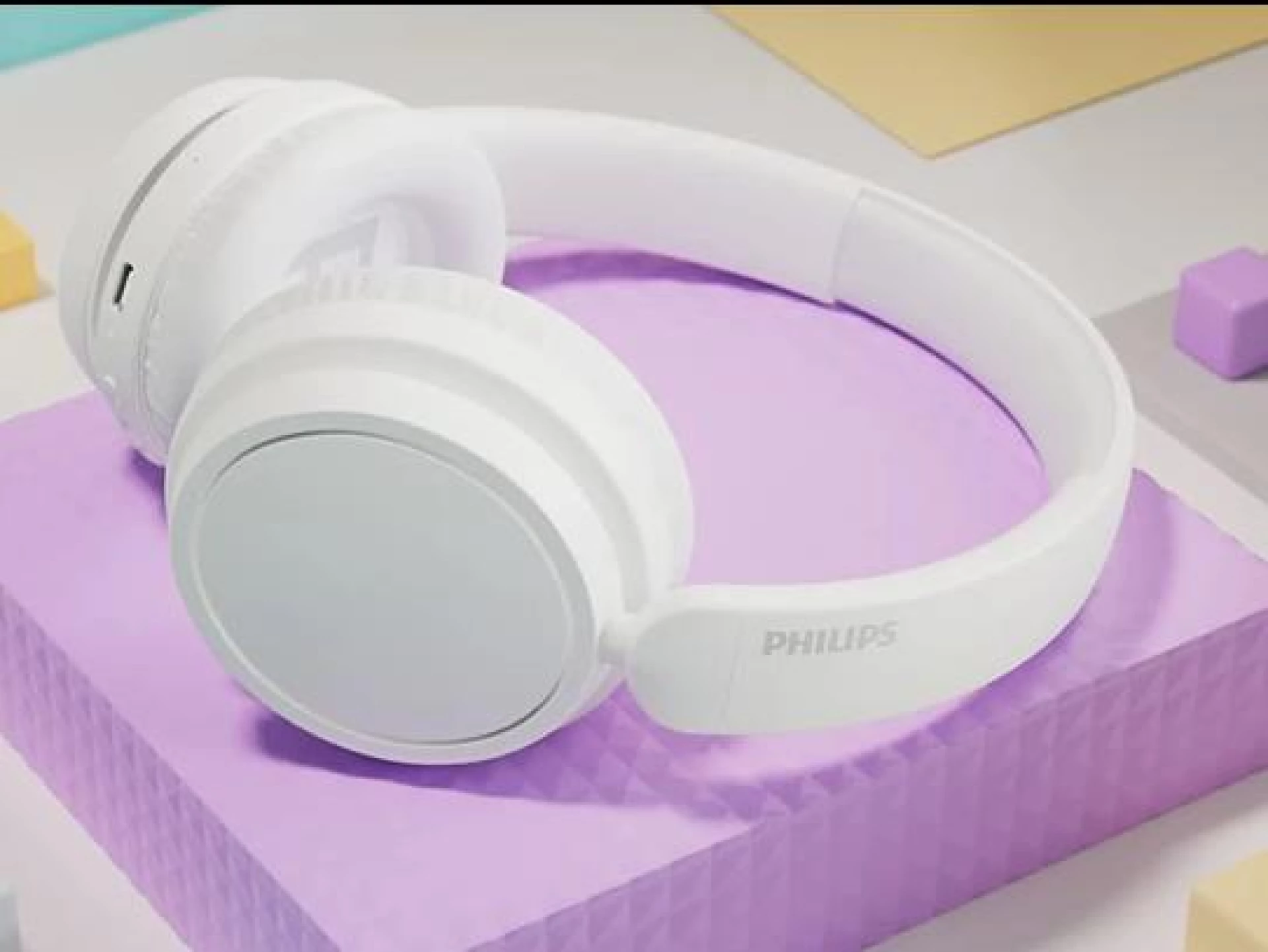 Philips TAH5209WT/00 slušalice, zatvoreni akustični sistem,verzija BT 5.3, do 65h glazbe