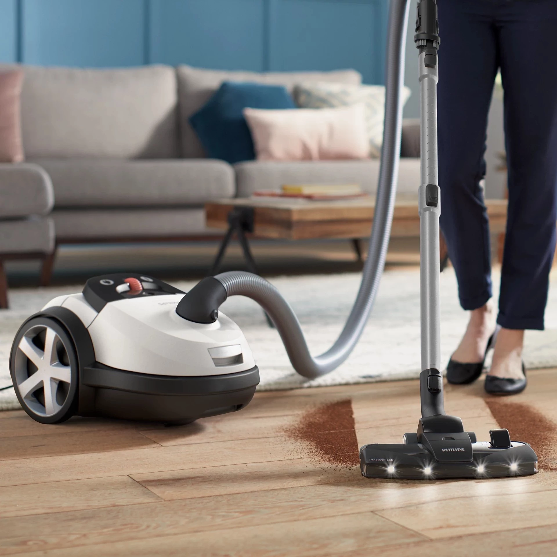 PHILIPS Usisivac XD8142\12