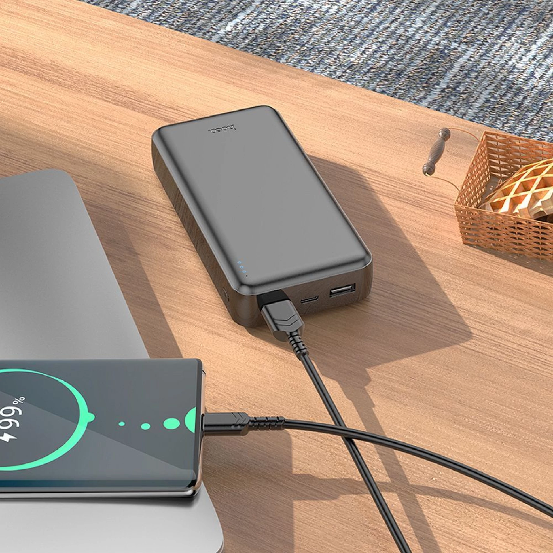 Prenosna baterija HOCO powerbank J100A 20000mAh 2.A crni