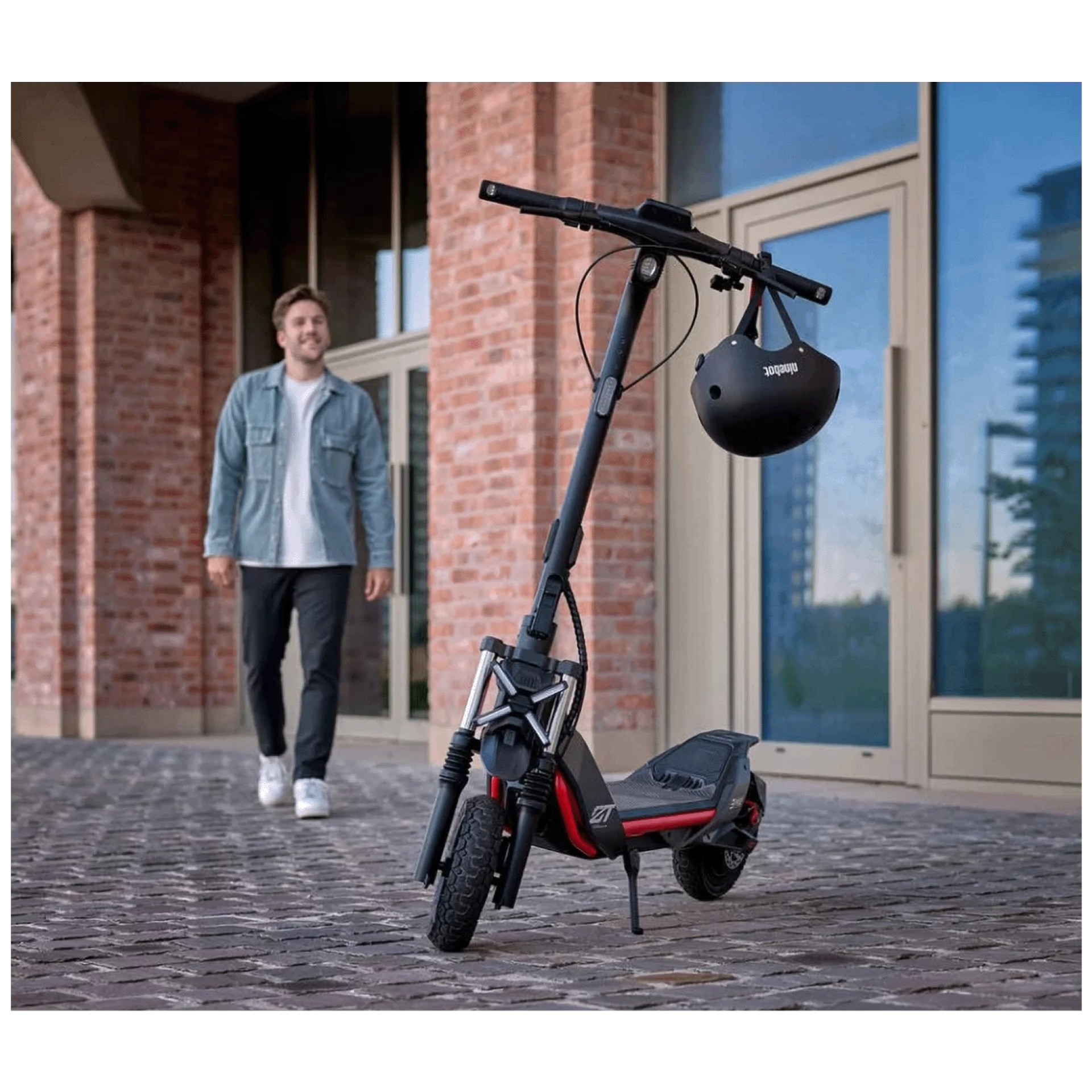 Segway Električni Romobil, 25 km/h, Domet do 70 km - ZT3 Pro E