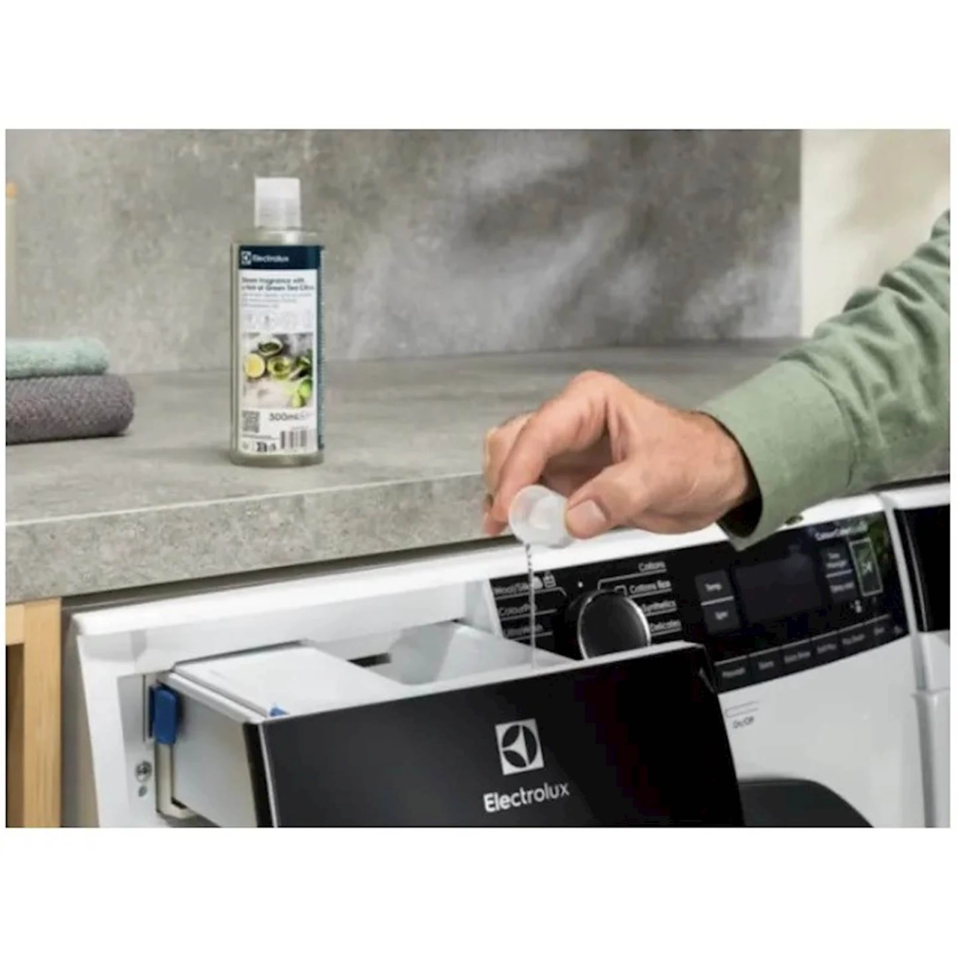Tečnost za čišćenje Electrolux E2WASF00