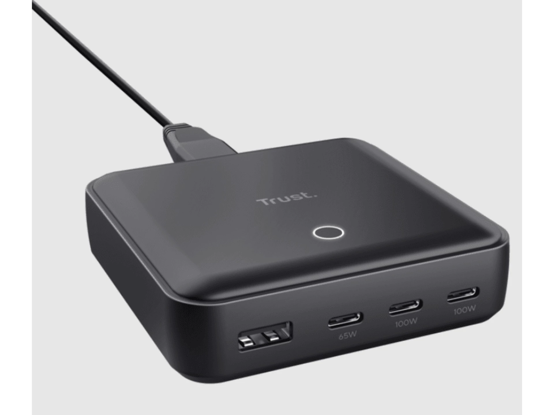 Trust Maxo 100W 4-port USBdesktop punjač, 3 USB-C porta,1 USB-A port