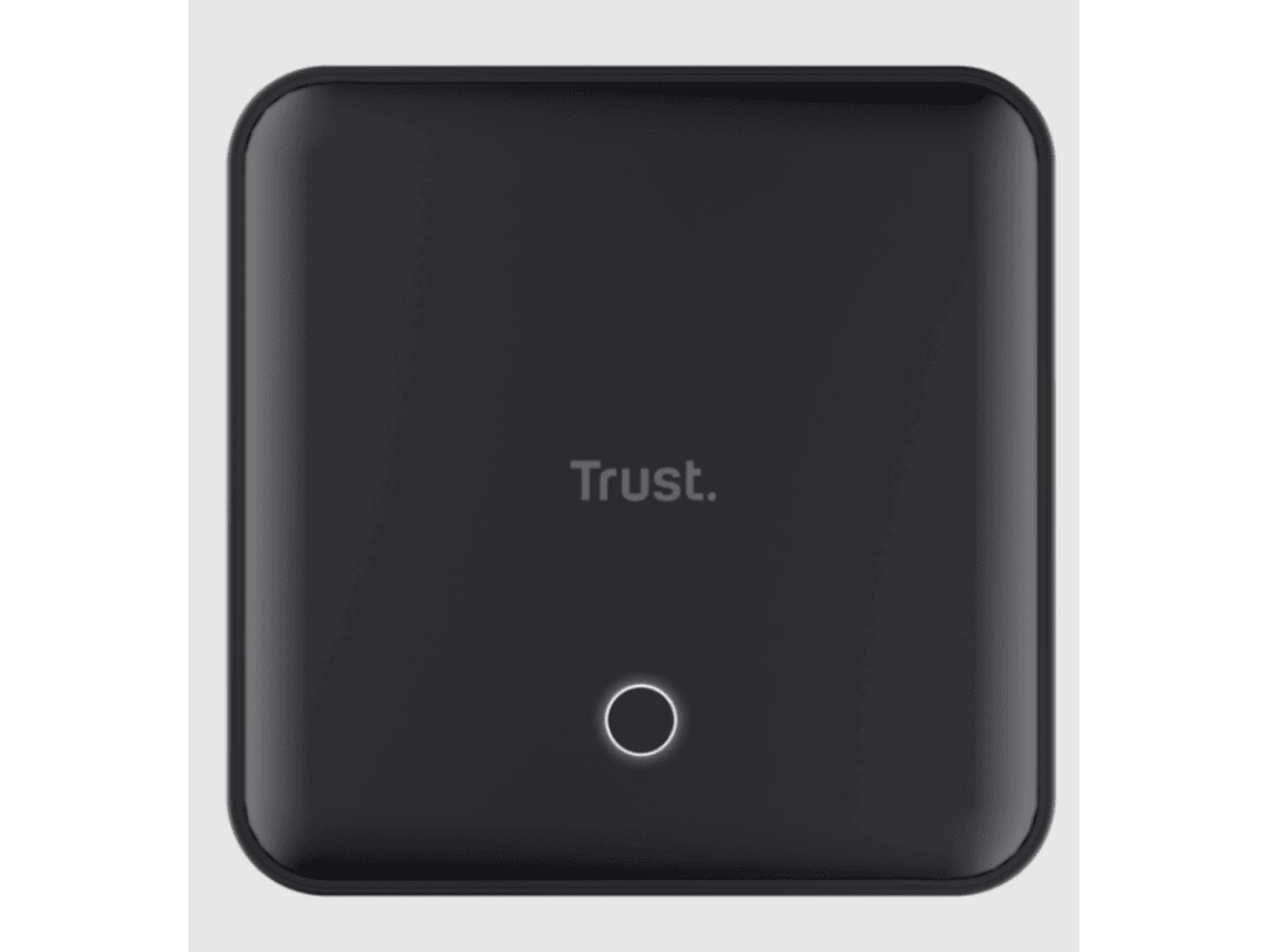 Trust Maxo 100W 4-port USBdesktop punjač, 3 USB-C porta,1 USB-A port