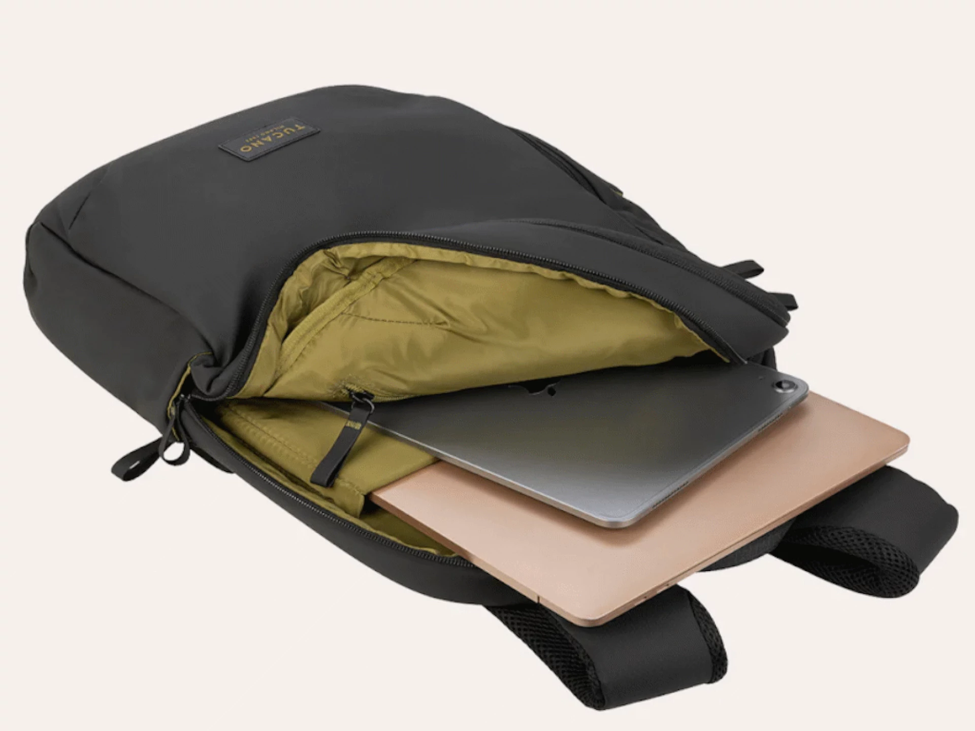 TUCANO ruksak LASER 15.6 crniMacBook Pro 16",20l