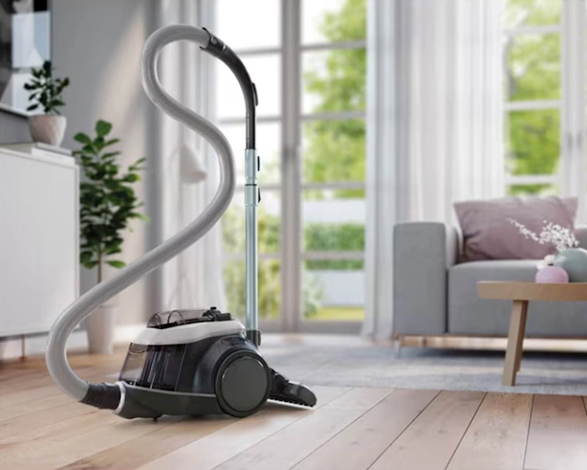 Usisivač ELECTROLUX PC91-4MG, sa kanisterom