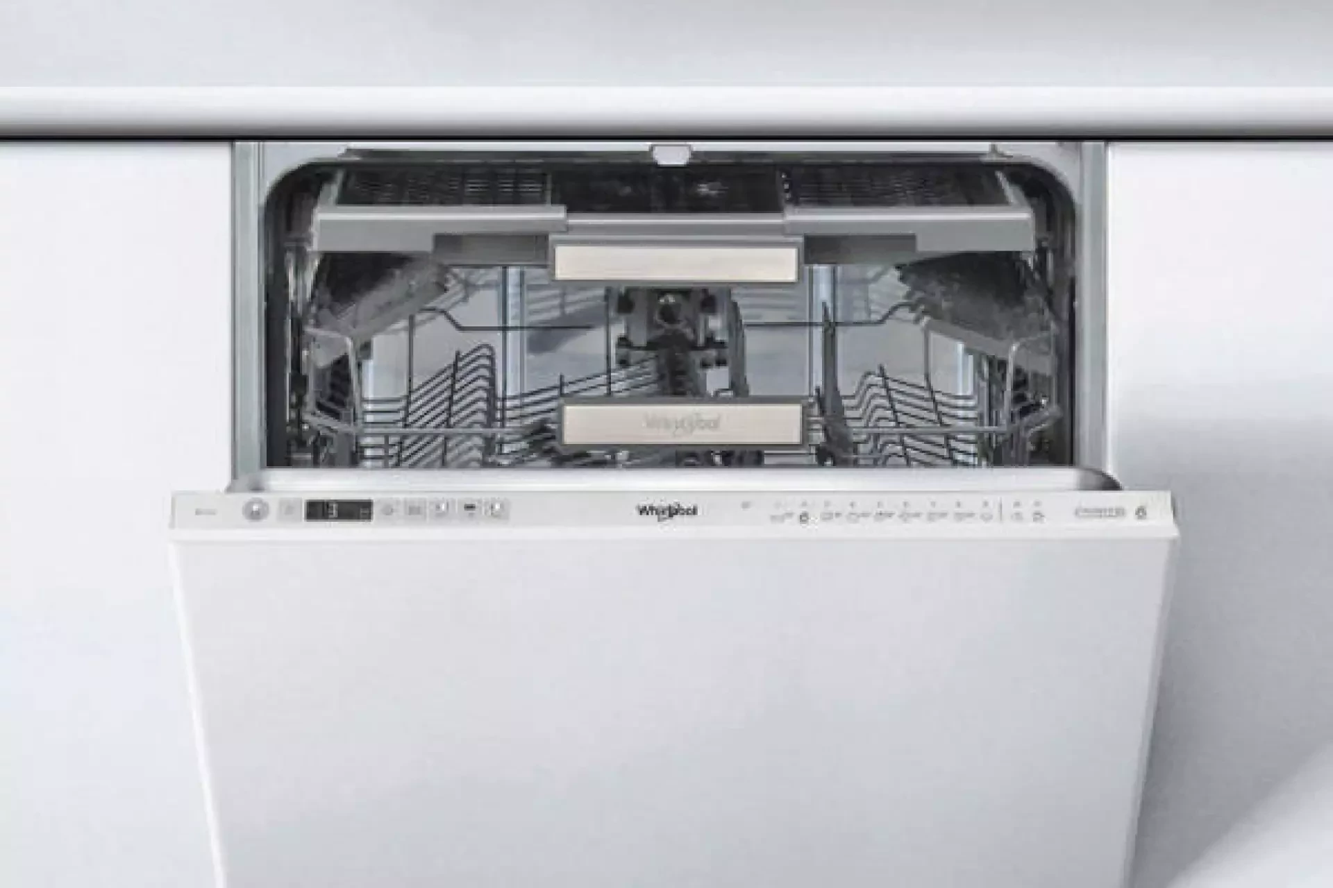 WHIRLPOOL WIO 3T133 PLE Masina za sudje