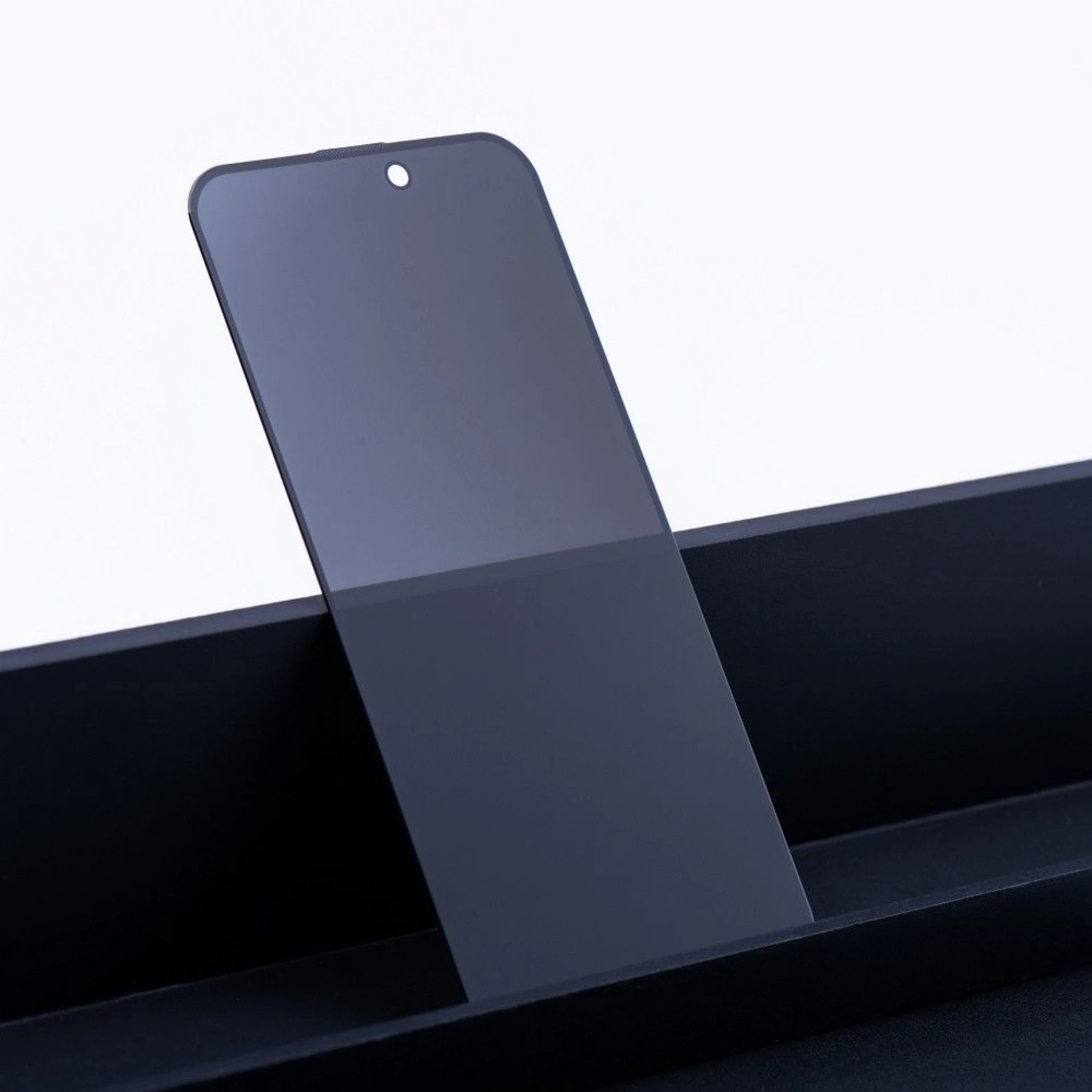 Zaštitno staklo OG Premium Privacy  za Iphone 15 black