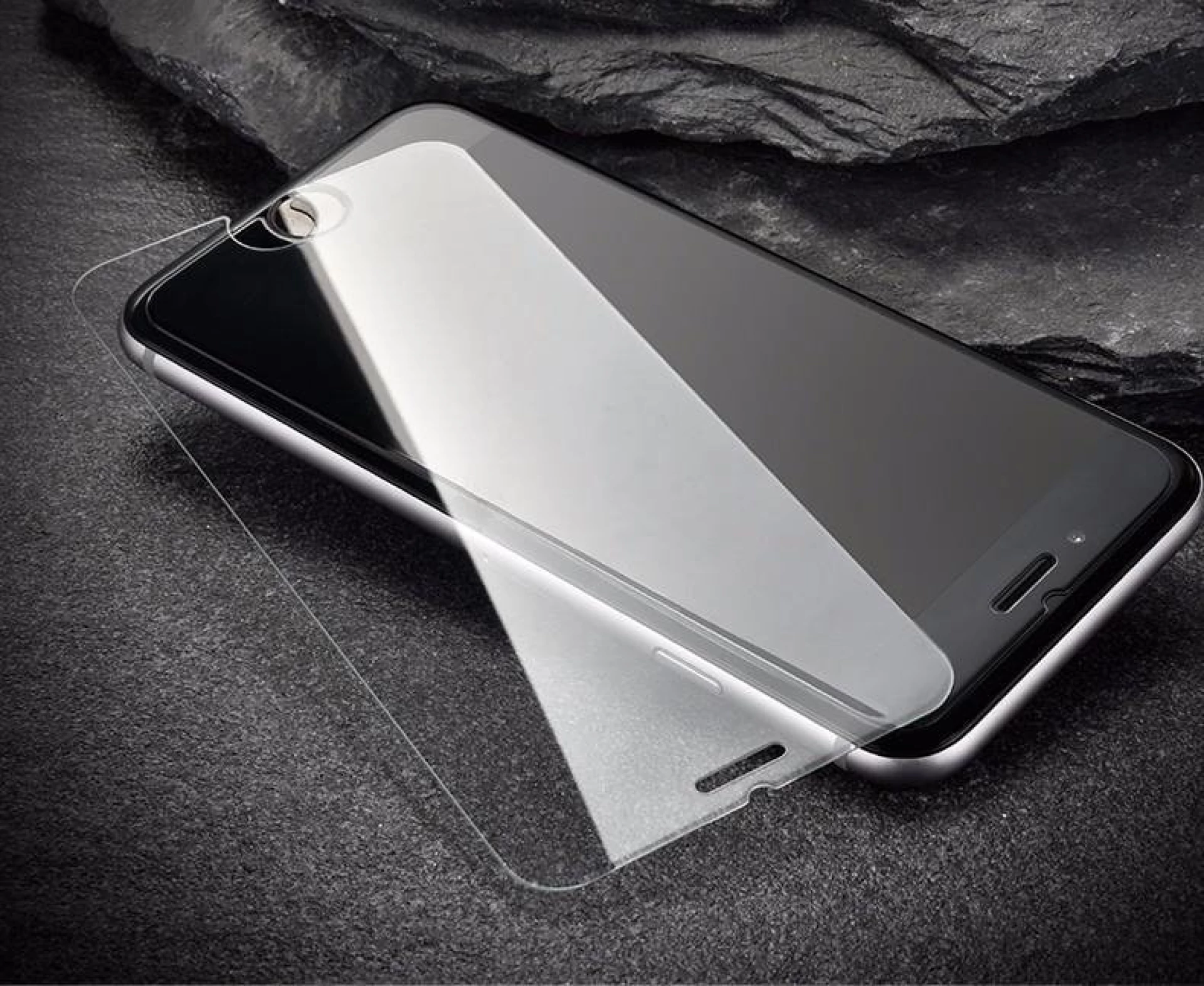Zaštitno staklo Wozinsky Glass za iPhone 16