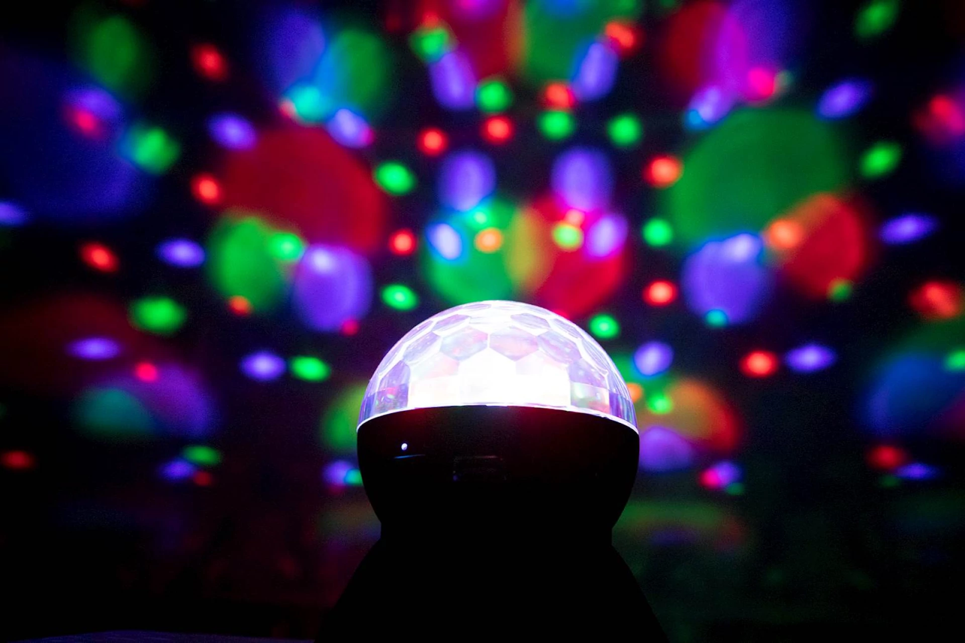 ZVUČNIK MANHATTAN Sound Science Bluetooth® Disco