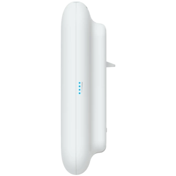 Ubiquiti U7-PRO-OUTDOOR WiFi 7, 6 spatial streams, 465 m2 open space coverage with the integrated directional super antenna, Powered using PoE+, 2.5 GbE uplink