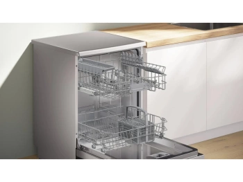 BOSCH perilica posuđa Serie 2| 60 CM,C, 13 setova, 9L,46dB,INOX, HomeConnect, 5 Programa, 4 pos fun SMS2HTI08E