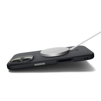 Maska Spigen Nano Pop MagSafe za iPhone 17 crna