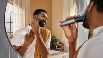 PHILIPS Trimer BT7670\15