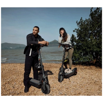 Segway Električni Romobil , 11" točkovi, 25 km/h, Domet do 80 km - MAX G3 E (AA.05.16.01.0004)