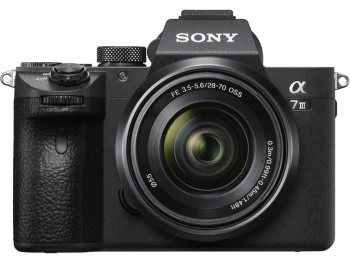 SONY Alpha a7 III + objektivi