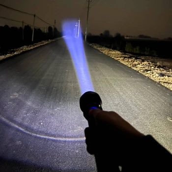 Svjetiljka Wozinsky WLT-20W tactical flashlight 20W 2000lm IP65